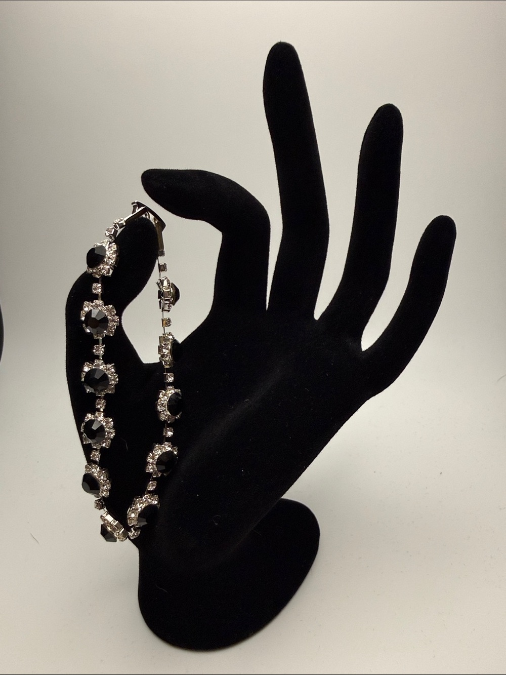 Elegant New Black Crystal Rhinestone Bracelet